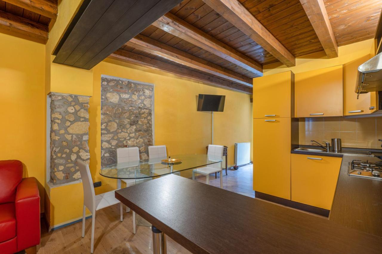 Stylish 2 Bedroom With Balcony Βερόνα Εξωτερικό φωτογραφία