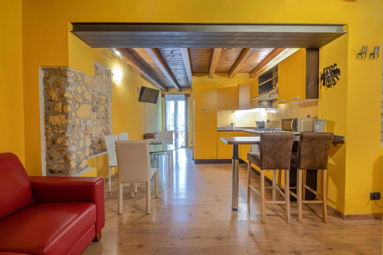 Stylish 2 Bedroom With Balcony Βερόνα Εξωτερικό φωτογραφία