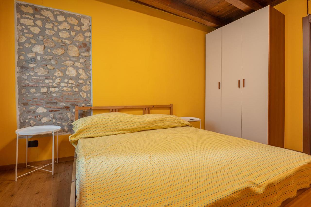 Stylish 2 Bedroom With Balcony Βερόνα Εξωτερικό φωτογραφία